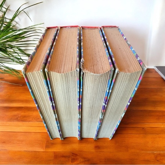 Vintage “Classics to Grow On” 4-Book Set | Wizard of Oz, Sherlock Holmes & more - Picture 4 of 13